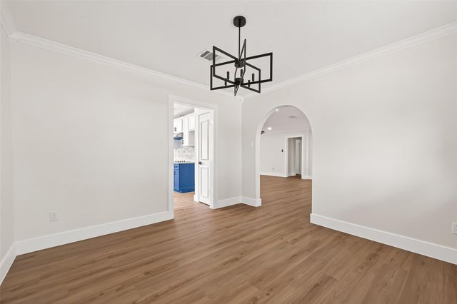 11507 Barwood Bend Drive, Houston, TX 77065