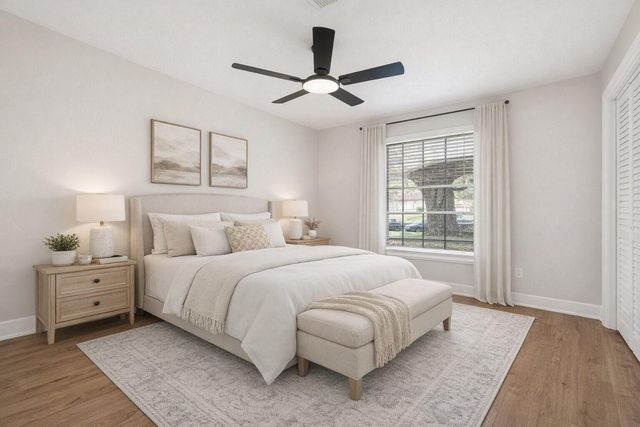 11507 Barwood Bend Drive, Houston, TX 77065