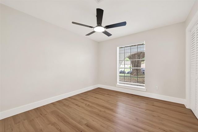 11507 Barwood Bend Drive, Houston, TX 77065