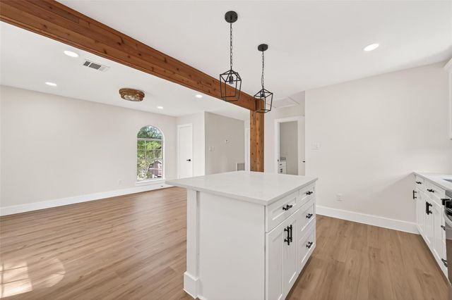 11507 Barwood Bend Drive, Houston, TX 77065