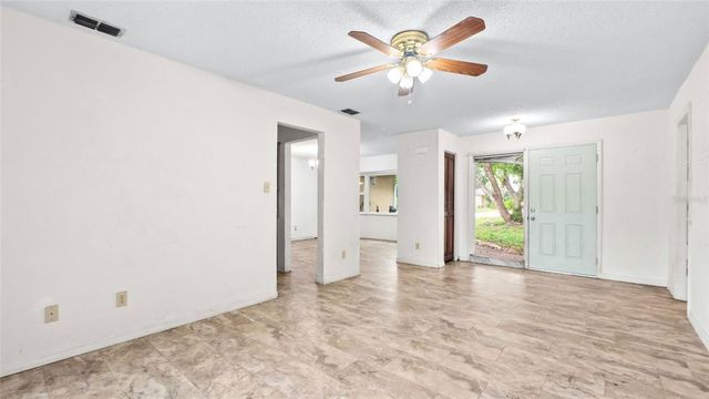 5112 BERNADETTE DRIVE, Zephyrhills, FL 33541