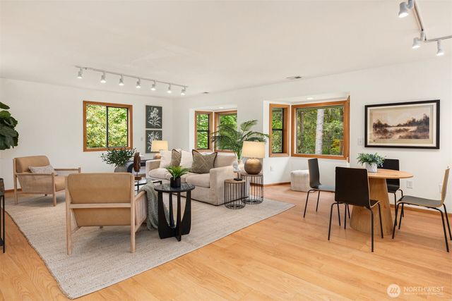 6729 NE Ralston Road, Bainbridge Island, WA 98110