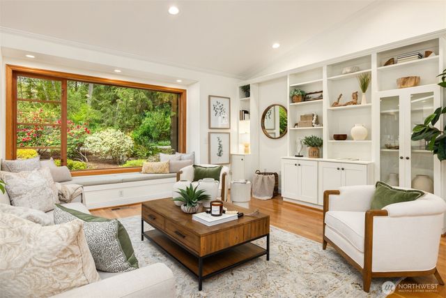 6729 NE Ralston Road, Bainbridge Island, WA 98110