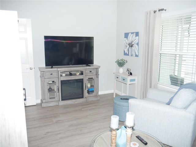 5672 GRIMES COURT, The Villages, FL 32163