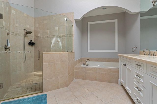 4484 NW 29th Way, Boca Raton, FL 33434