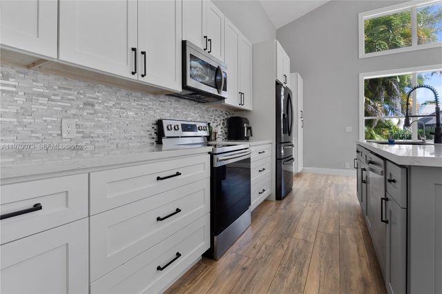 4484 NW 29th Way, Boca Raton, FL 33434