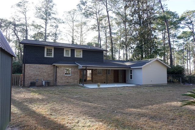 1602 St Marys Drive, Waycross, GA 31501