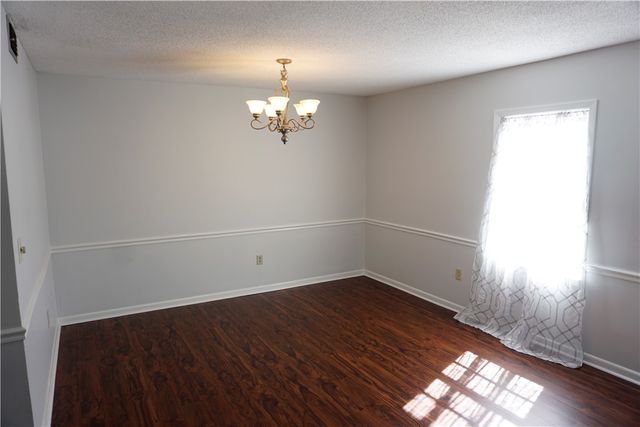 1602 St Marys Drive, Waycross, GA 31501