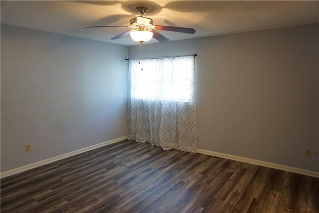 1602 St Marys Drive, Waycross, GA 31501