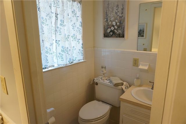 1602 St Marys Drive, Waycross, GA 31501