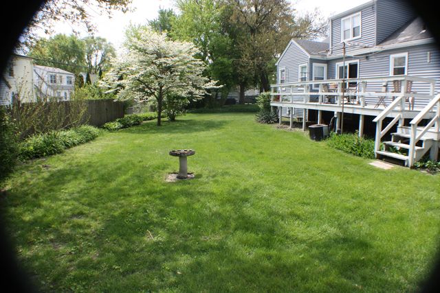 8925 Bunker Hill Drive, Munster, IN 46321