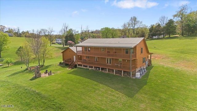 460 Lowell Jones Road, Piney Flats, TN 37686