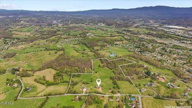 460 Lowell Jones Road, Piney Flats, TN 37686
