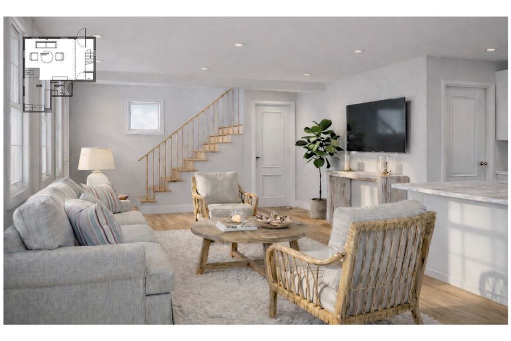 19 Walnut Street 4, Newport, RI 02840