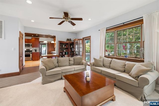 66 Hillside Avenue, Midland Park, NJ 07432