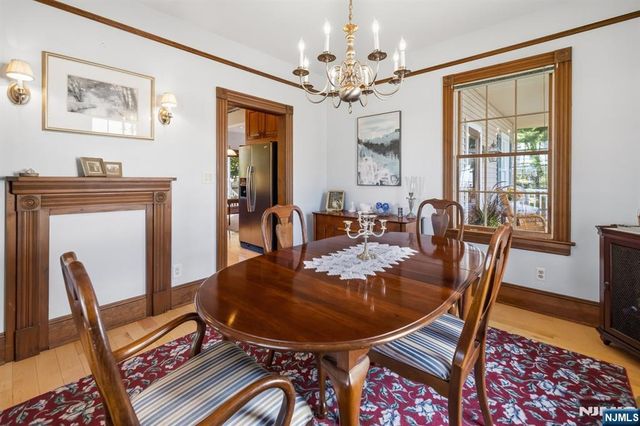 66 Hillside Avenue, Midland Park, NJ 07432