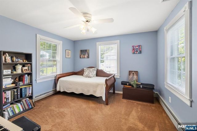 66 Hillside Avenue, Midland Park, NJ 07432