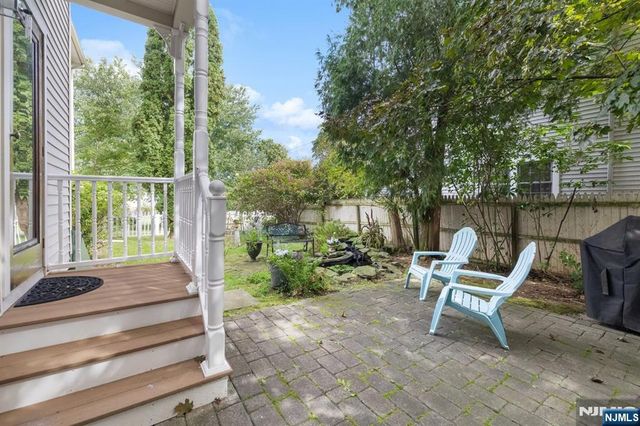 66 Hillside Avenue, Midland Park, NJ 07432