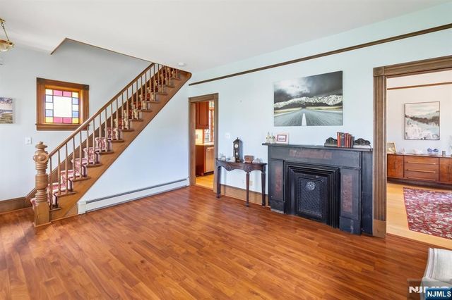 66 Hillside Avenue, Midland Park, NJ 07432