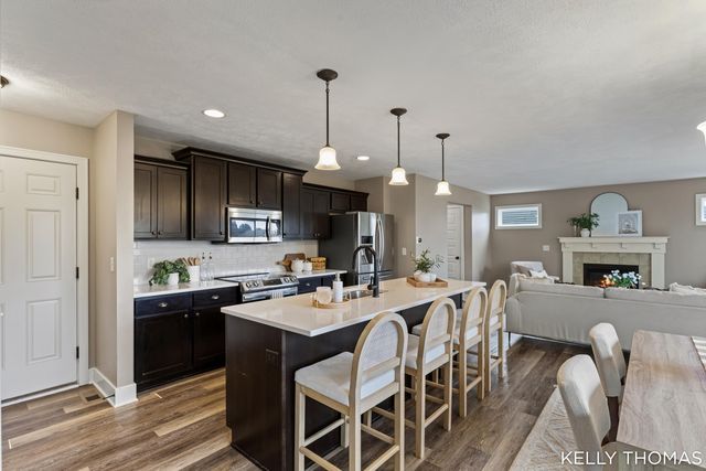 1105 Peaceful Drive SE, Byron Center, MI 49315