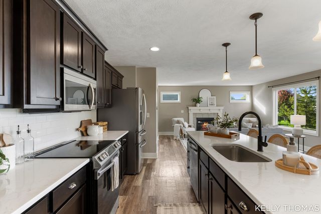 1105 Peaceful Drive SE, Byron Center, MI 49315
