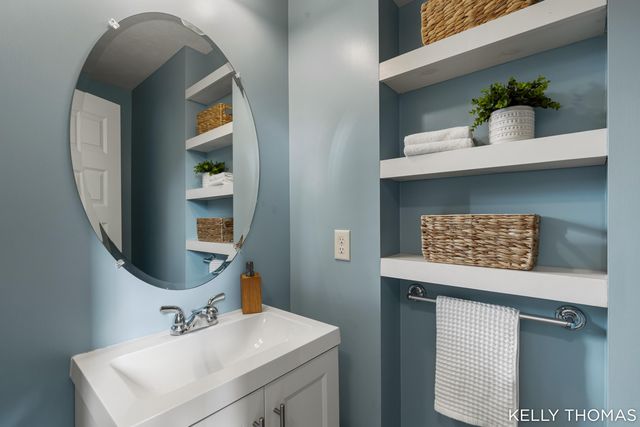 1105 Peaceful Drive SE, Byron Center, MI 49315