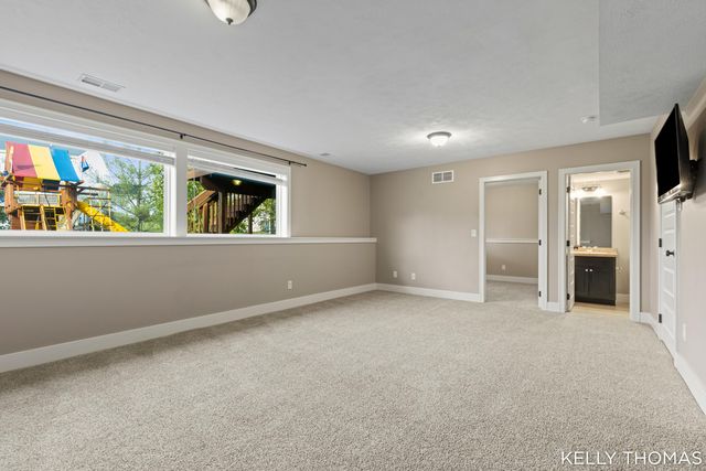 1105 Peaceful Drive SE, Byron Center, MI 49315
