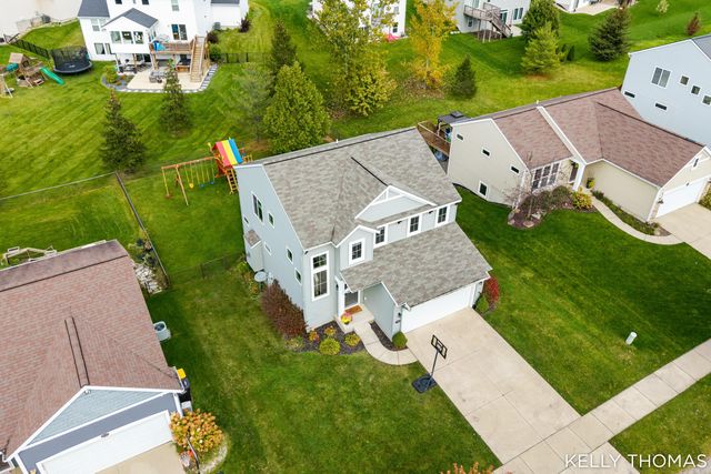 1105 Peaceful Drive SE, Byron Center, MI 49315