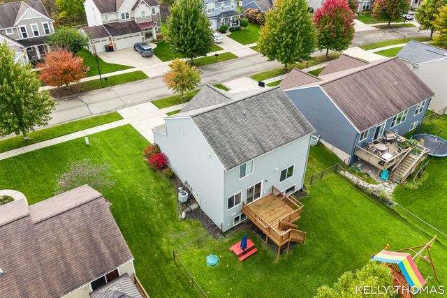 1105 Peaceful Drive SE, Byron Center, MI 49315