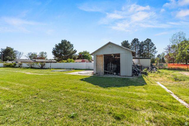 5844 W 9600 N, Highland, UT 84003