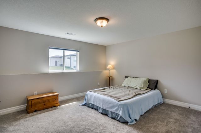 12006 E Bonita Cir, Wichita, KS 67207