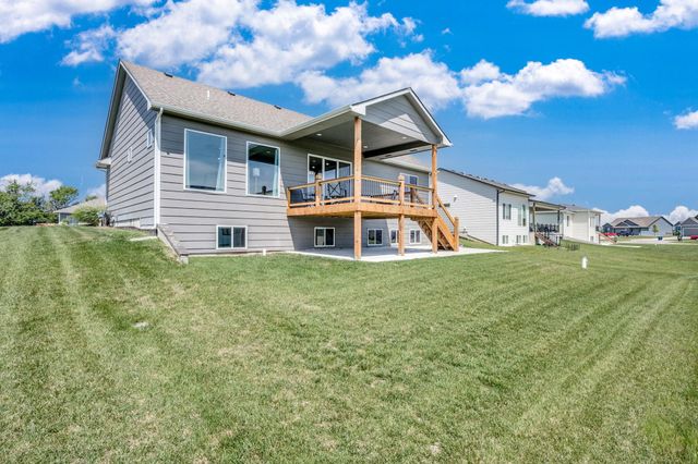 12006 E Bonita Cir, Wichita, KS 67207