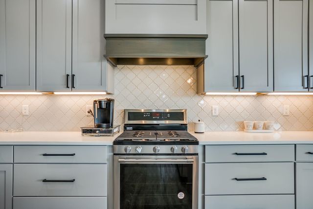 12006 E Bonita Cir, Wichita, KS 67207