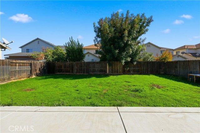 84 Jack Court, Merced, CA 95341