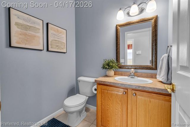 8560 Vista Court, Westland, MI 48185