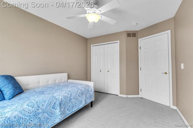 8560 Vista Court, Westland, MI 48185