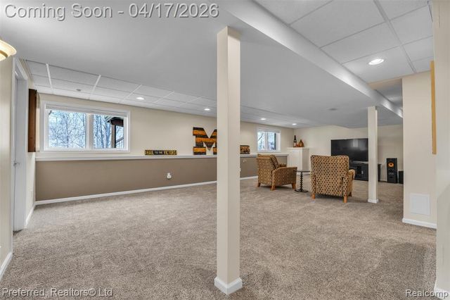 8560 Vista Court, Westland, MI 48185