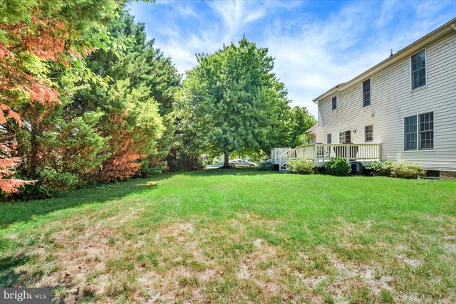 1153 FLEMING DR, Mechanicsburg, PA 17055