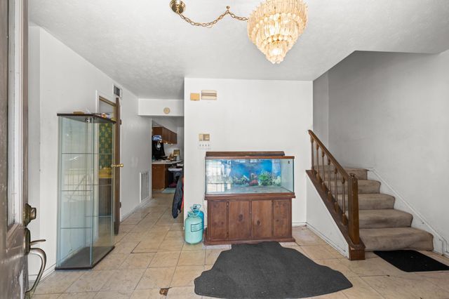 11354 White Gate Lane, Houston, TX 77067