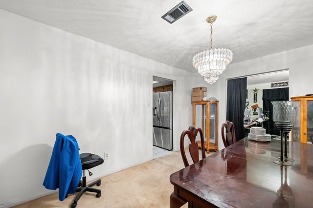 11354 White Gate Lane, Houston, TX 77067