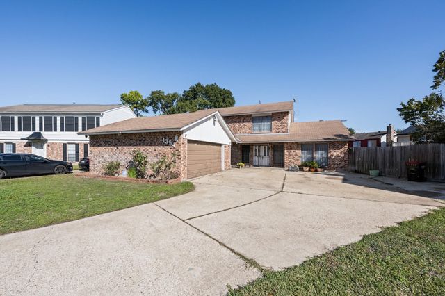 11354 White Gate Lane, Houston, TX 77067