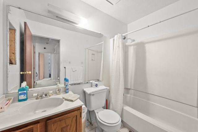 11354 White Gate Lane, Houston, TX 77067