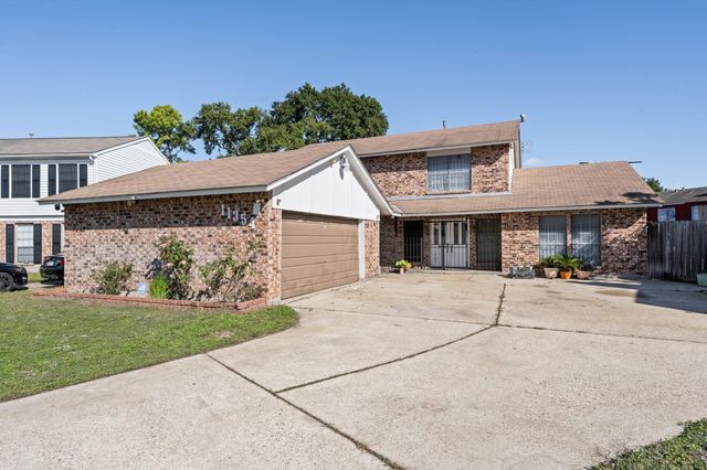 11354 White Gate Lane, Houston, TX 77067