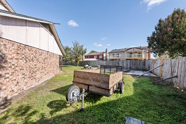 11354 White Gate Lane, Houston, TX 77067