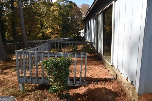 2238 Leslie Brook Drive, Decatur, GA 30035