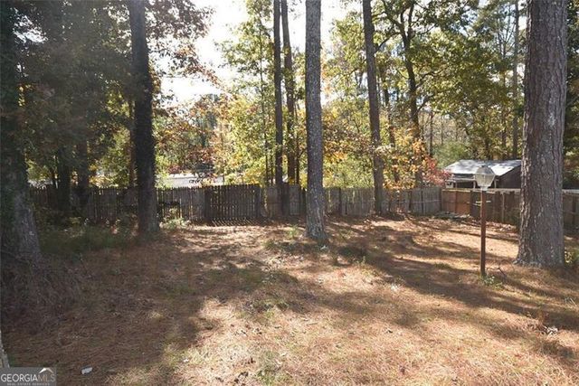 2238 Leslie Brook Drive, Decatur, GA 30035