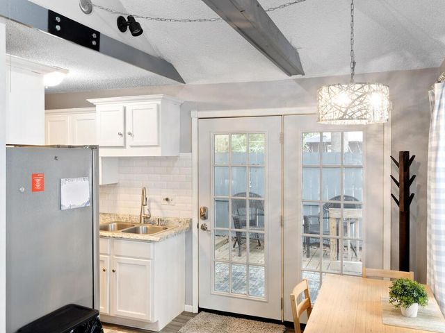 188 Dogwood Road, East Bethel, MN 55092