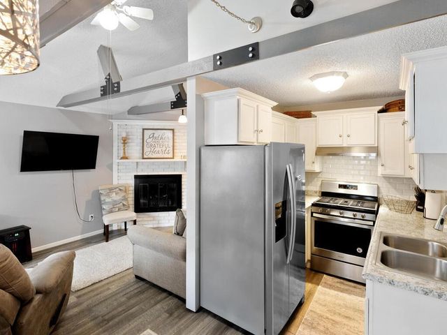 188 Dogwood Road, East Bethel, MN 55092