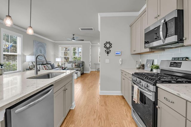 2666 Park West Boulevard, Mount Pleasant, SC 29466