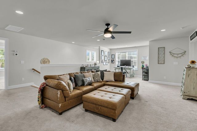 2666 Park West Boulevard, Mount Pleasant, SC 29466